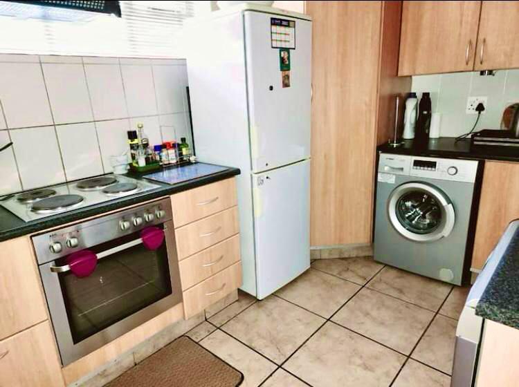 2 Bedroom Property for Sale in Bedford Gardens Gauteng