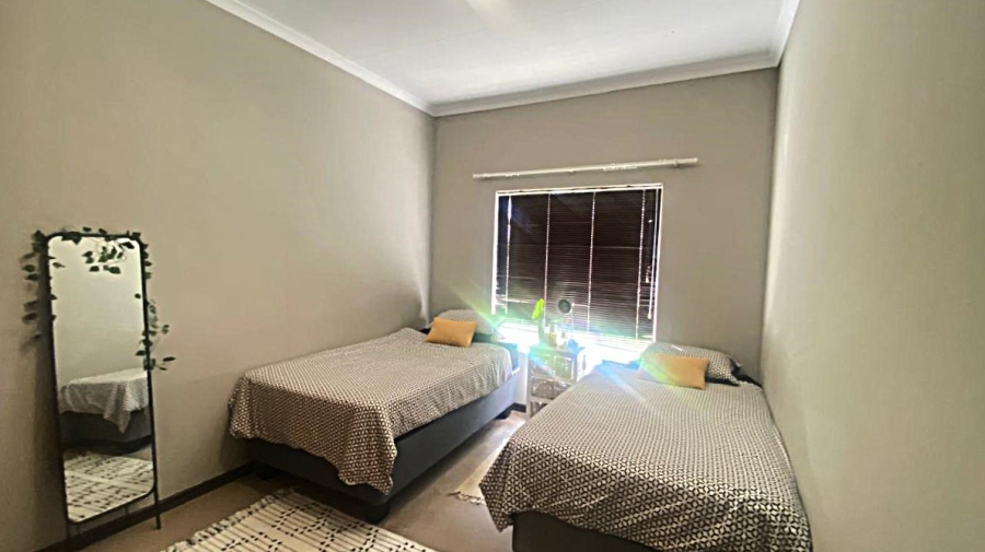 To Let 3 Bedroom Property for Rent in Faerie Glen Gauteng