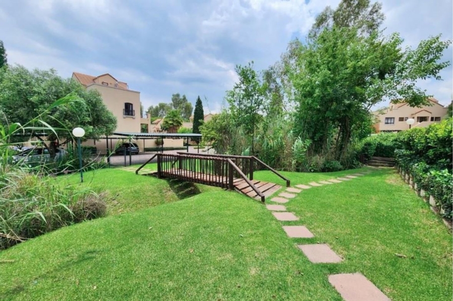 1 Bedroom Property for Sale in Paulshof Gauteng