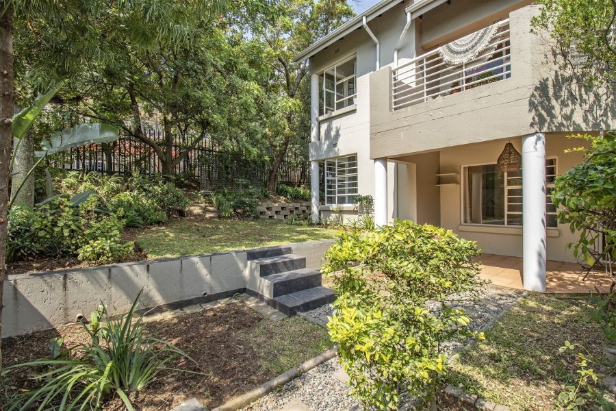 2 Bedroom Property for Sale in Bryanston Gauteng