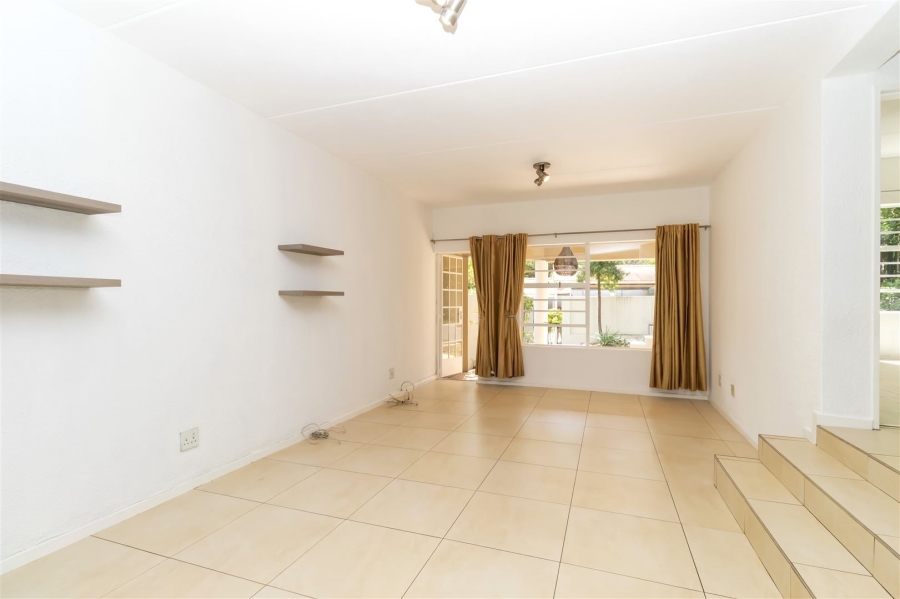 2 Bedroom Property for Sale in Bryanston Gauteng