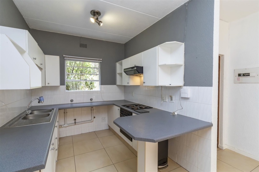 2 Bedroom Property for Sale in Bryanston Gauteng