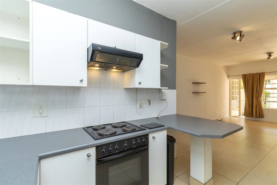 2 Bedroom Property for Sale in Bryanston Gauteng