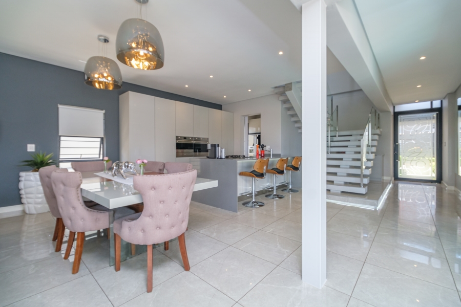 4 Bedroom Property for Sale in Bryanston Gauteng