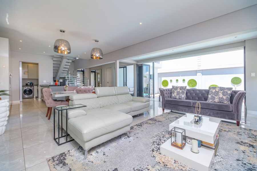 4 Bedroom Property for Sale in Bryanston Gauteng