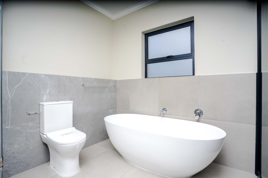 To Let 2 Bedroom Property for Rent in Carlswald Gauteng