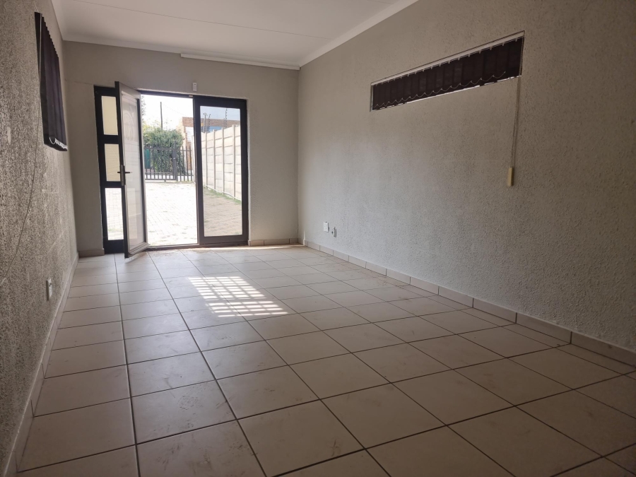 To Let commercial Property for Rent in Alberton North Gauteng