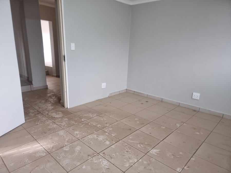 To Let commercial Property for Rent in Alberton North Gauteng