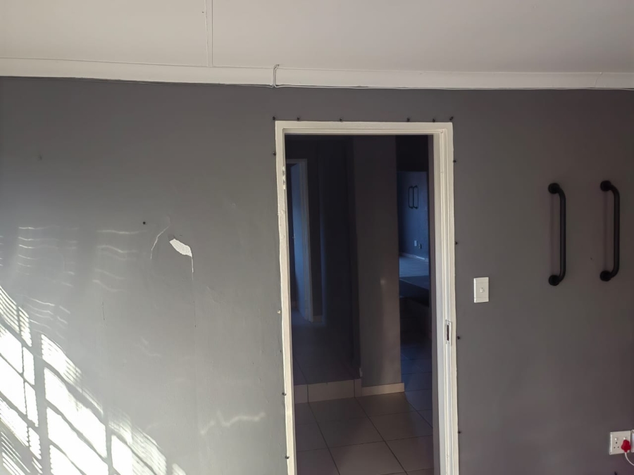 To Let commercial Property for Rent in Alberton North Gauteng
