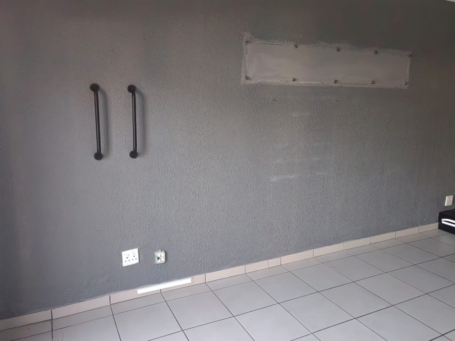 To Let commercial Property for Rent in Alberton North Gauteng