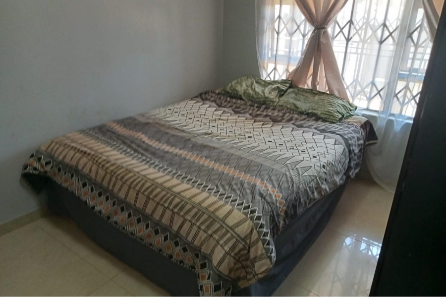 2 Bedroom Property for Sale in Thulani Gauteng