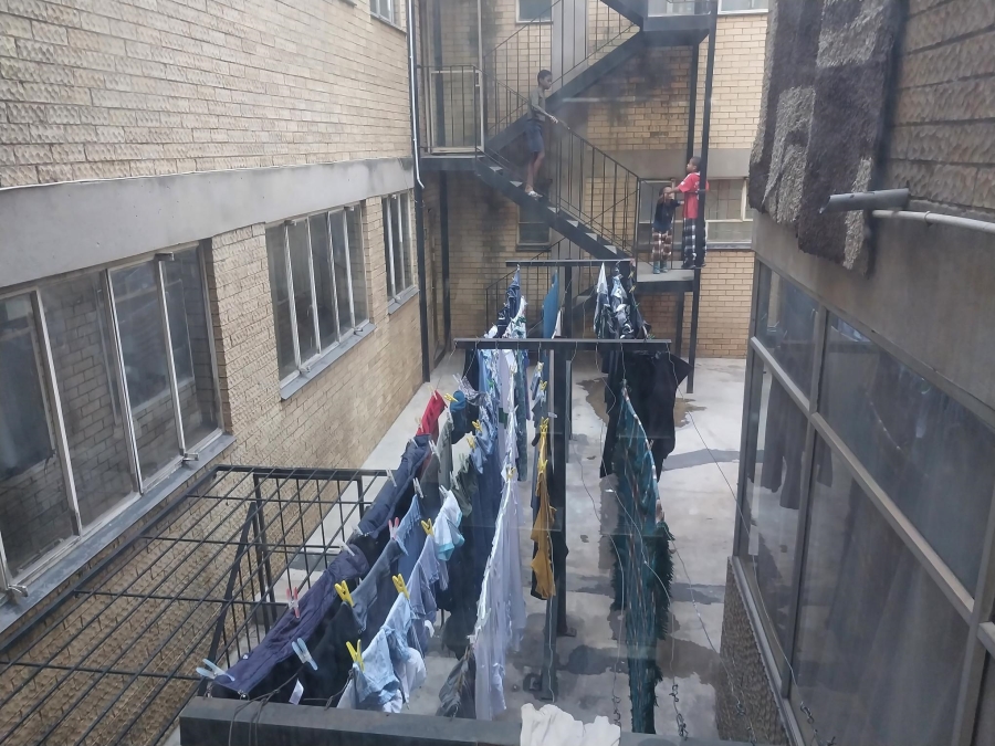 2 Bedroom Property for Sale in Yeoville Gauteng