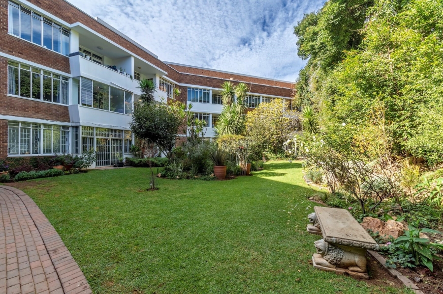 2 Bedroom Property for Sale in Illovo Gauteng