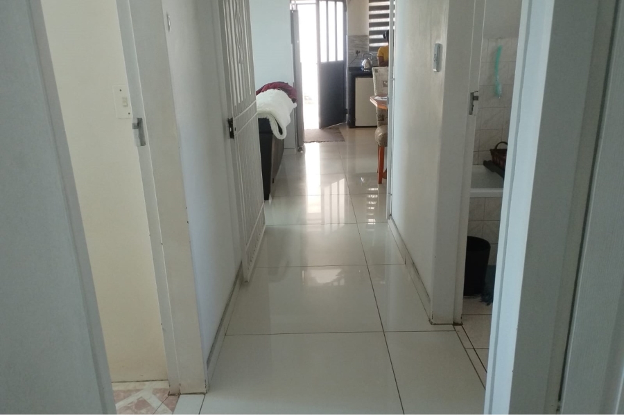 3 Bedroom Property for Sale in Zakariyya Park Gauteng