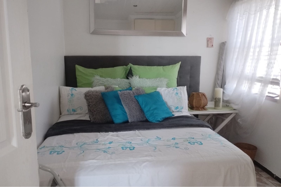 3 Bedroom Property for Sale in Zakariyya Park Gauteng