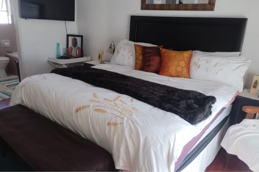 3 Bedroom Property for Sale in Zakariyya Park Gauteng