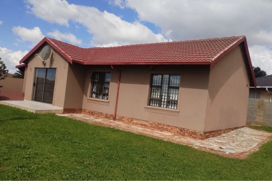 3 Bedroom Property for Sale in Zakariyya Park Gauteng