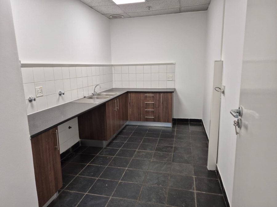 To Let commercial Property for Rent in Longmeadow Gauteng