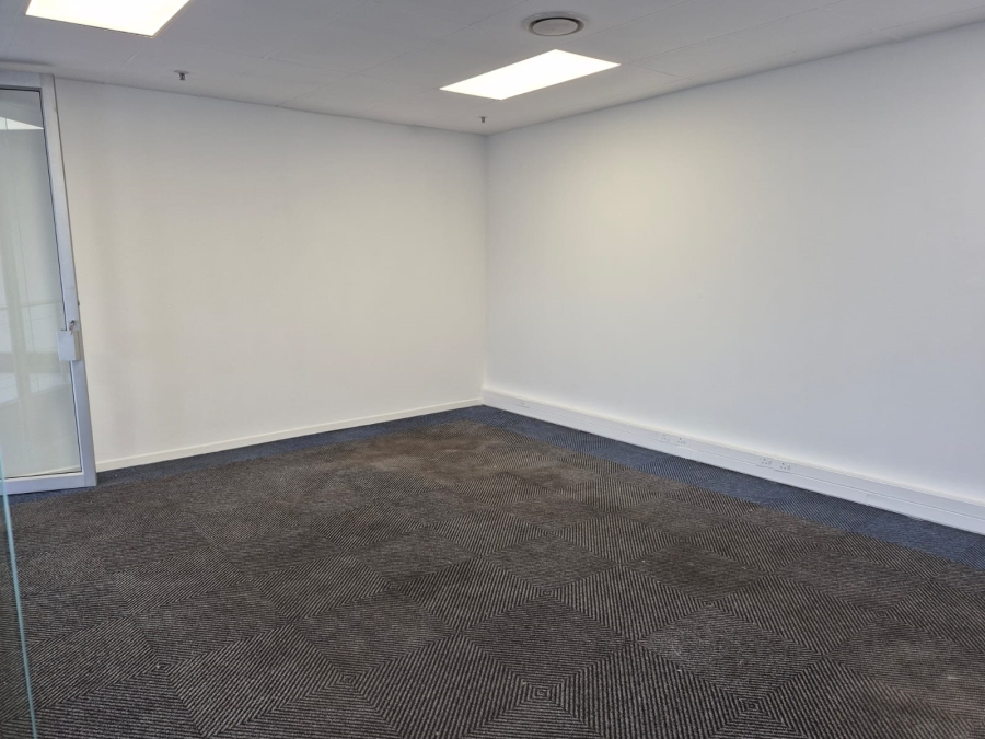 To Let commercial Property for Rent in Longmeadow Gauteng