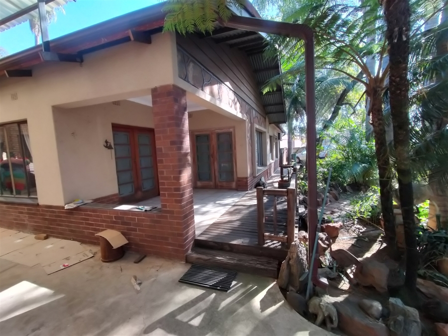 4 Bedroom Property for Sale in Pretoria North Gauteng