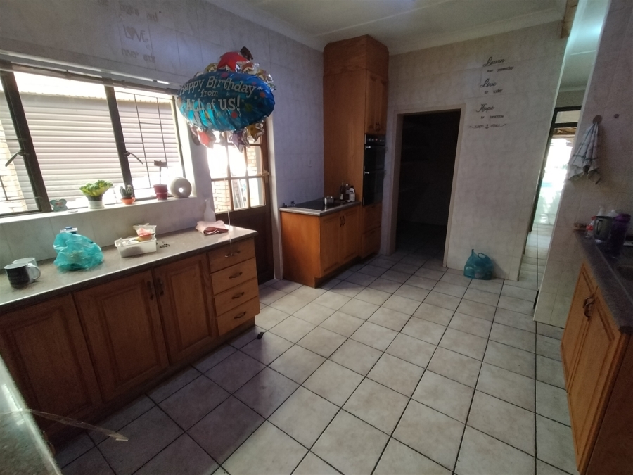 4 Bedroom Property for Sale in Pretoria North Gauteng
