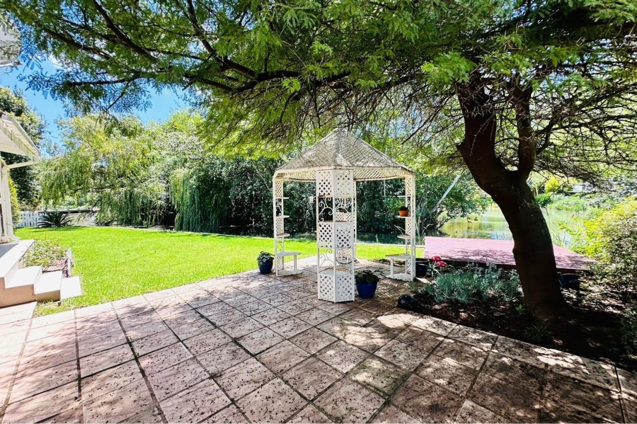 3 Bedroom Property for Sale in North Riding Gauteng