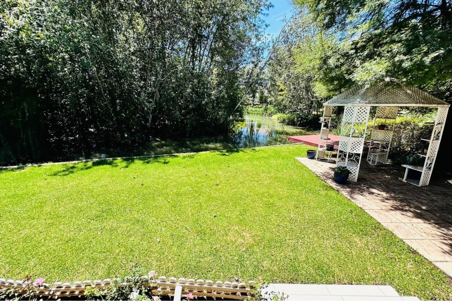 3 Bedroom Property for Sale in North Riding Gauteng