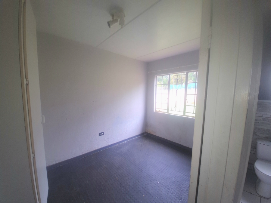 2 Bedroom Property for Sale in Whitney Gardens Gauteng