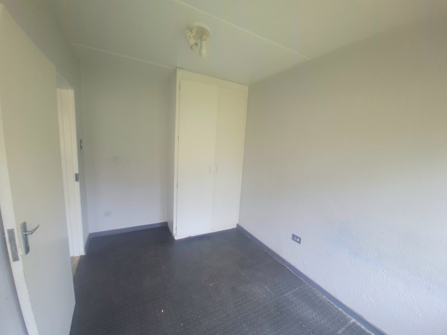 2 Bedroom Property for Sale in Whitney Gardens Gauteng