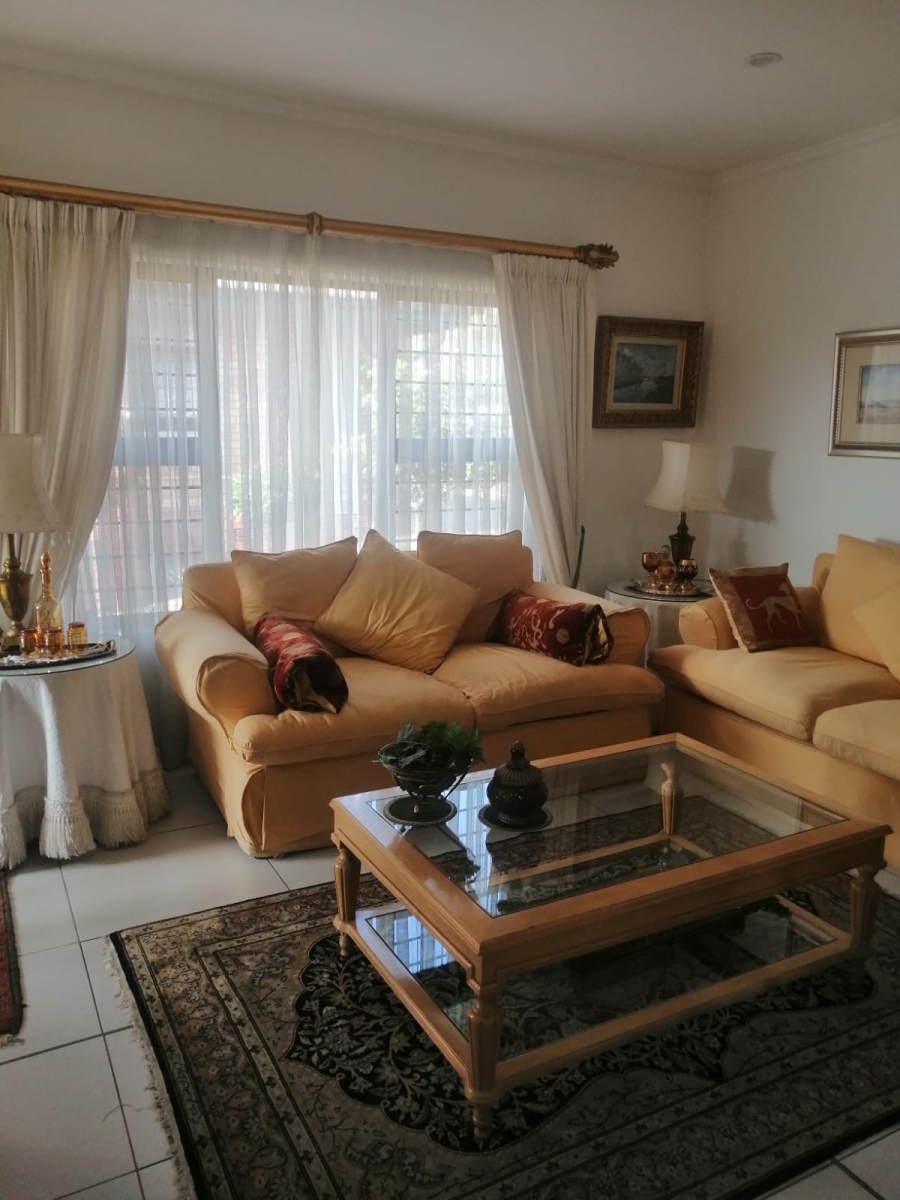 2 Bedroom Property for Sale in North Riding AH Gauteng