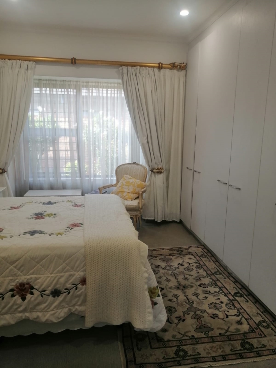 2 Bedroom Property for Sale in North Riding AH Gauteng