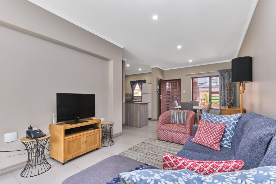 2 Bedroom Property for Sale in North Riding AH Gauteng