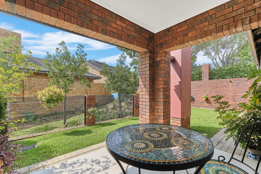 2 Bedroom Property for Sale in North Riding AH Gauteng