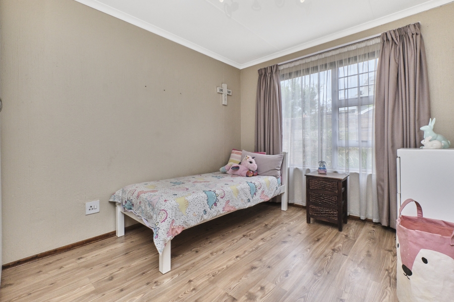 To Let 3 Bedroom Property for Rent in Barbeque Downs Gauteng