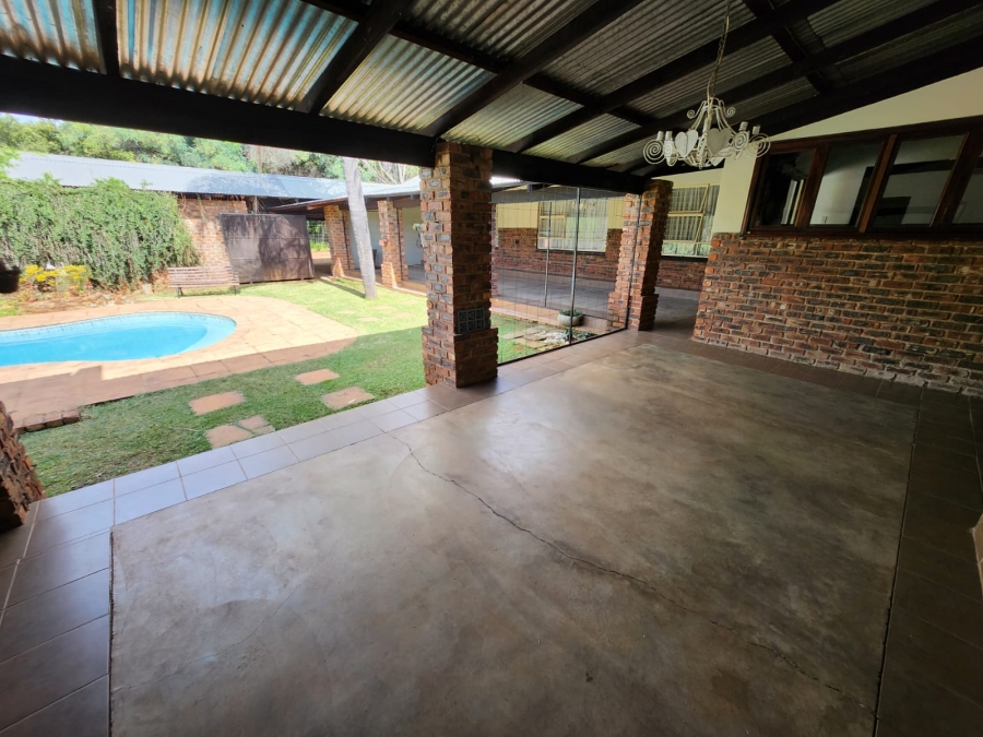 5 Bedroom Property for Sale in Gerardsville Gauteng