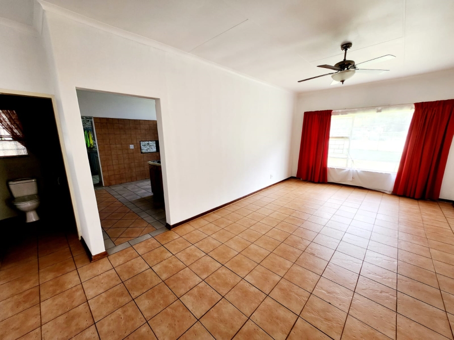 5 Bedroom Property for Sale in Gerardsville Gauteng