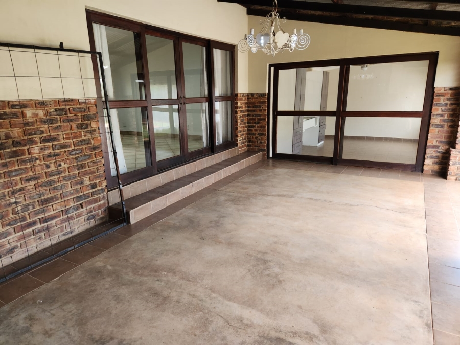 5 Bedroom Property for Sale in Gerardsville Gauteng