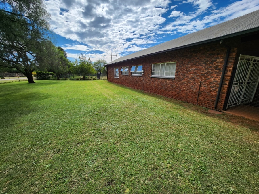 5 Bedroom Property for Sale in Gerardsville Gauteng