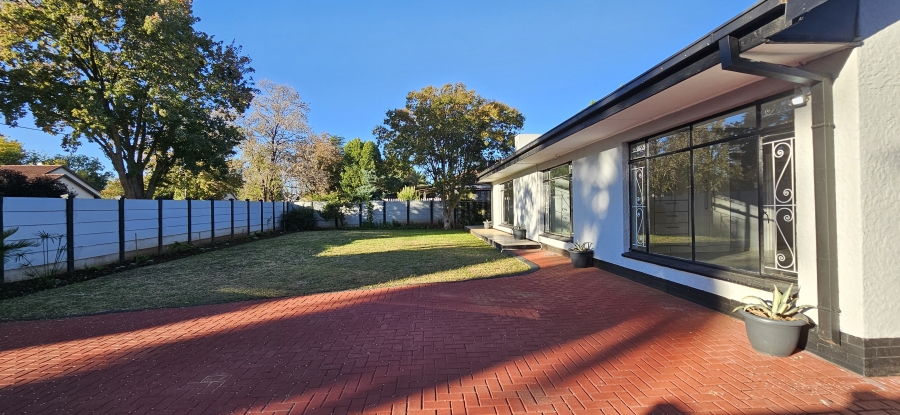 4 Bedroom Property for Sale in Risiville Gauteng