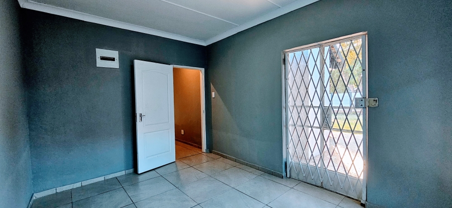 4 Bedroom Property for Sale in Risiville Gauteng