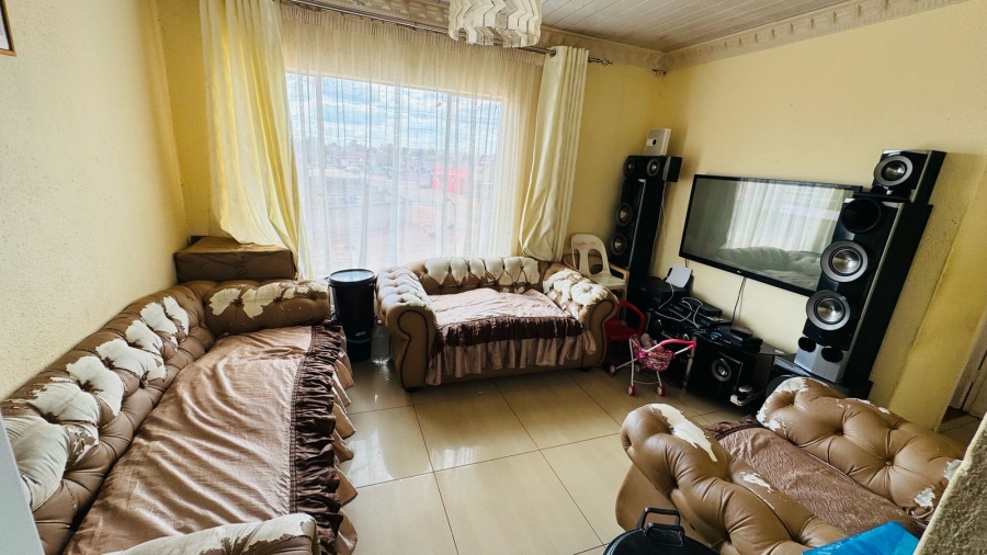 3 Bedroom Property for Sale in Protea Glen Gauteng