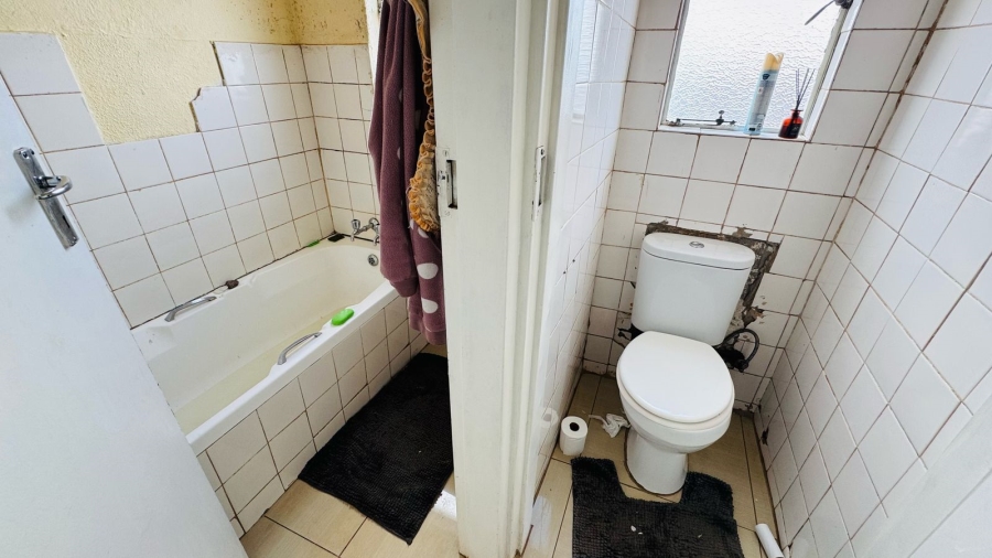 3 Bedroom Property for Sale in Protea Glen Gauteng