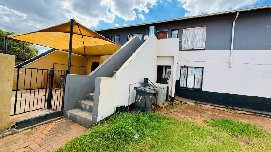 3 Bedroom Property for Sale in Protea Glen Gauteng