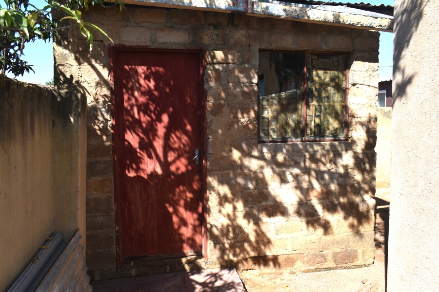 4 Bedroom Property for Sale in Soshanguve KK Gauteng