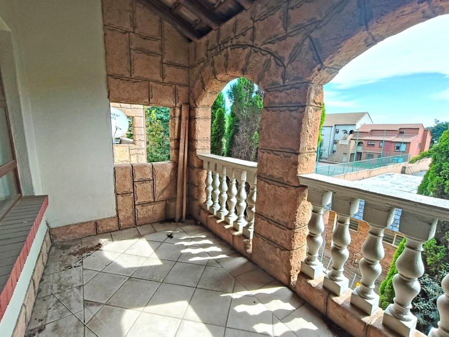 2 Bedroom Property for Sale in Morningside Gauteng