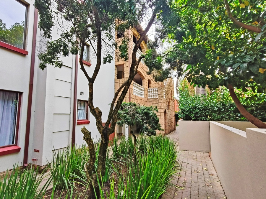 2 Bedroom Property for Sale in Morningside Gauteng