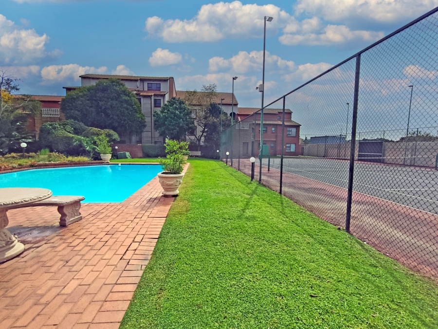 2 Bedroom Property for Sale in Morningside Gauteng