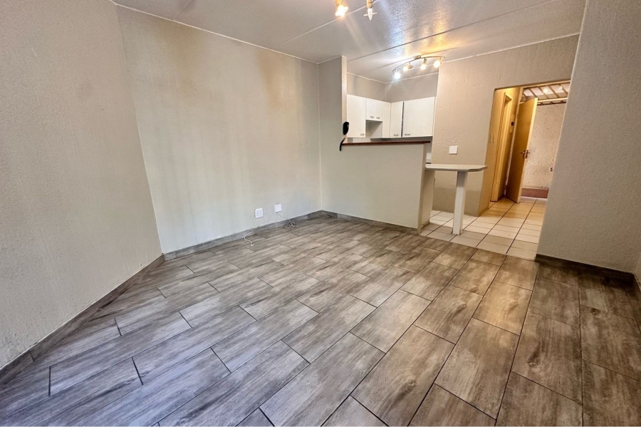 To Let 1 Bedroom Property for Rent in Bryanston Gauteng