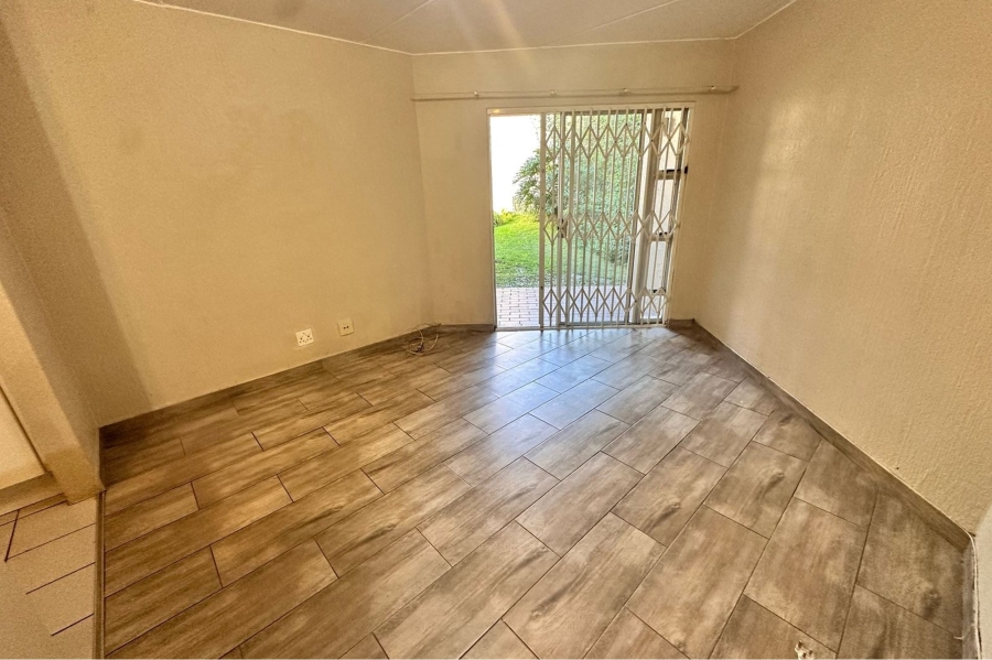 To Let 1 Bedroom Property for Rent in Bryanston Gauteng