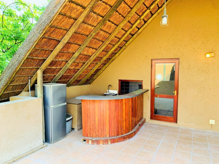To Let 2 Bedroom Property for Rent in Sunninghill Gauteng